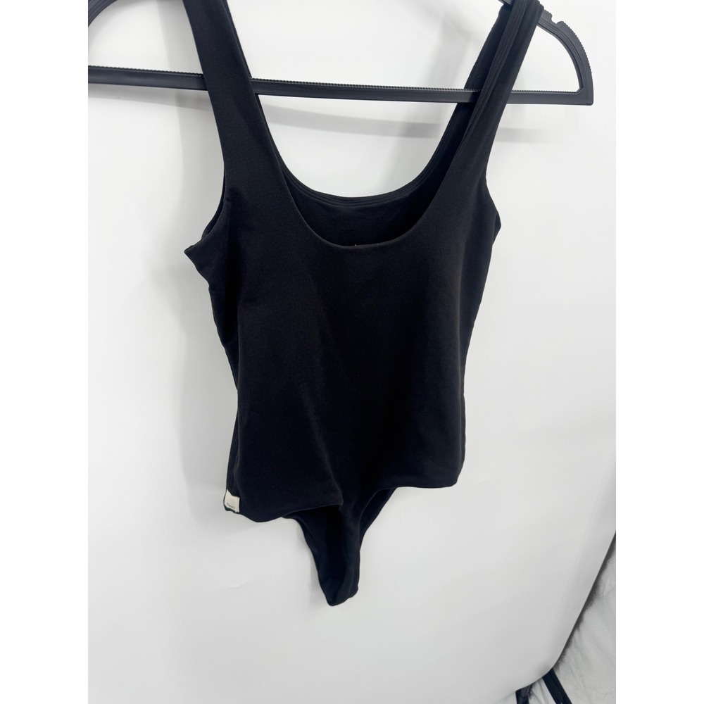 Vuori Halo Bodysuit Women Small Black Sleeveless Scoop Neck VW1224 - Picture 4 of 10